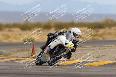 media/Jan-15-2023-SoCal Trackdays (Sun) [[c1237a034a]]/Turn 15 (1pm)/